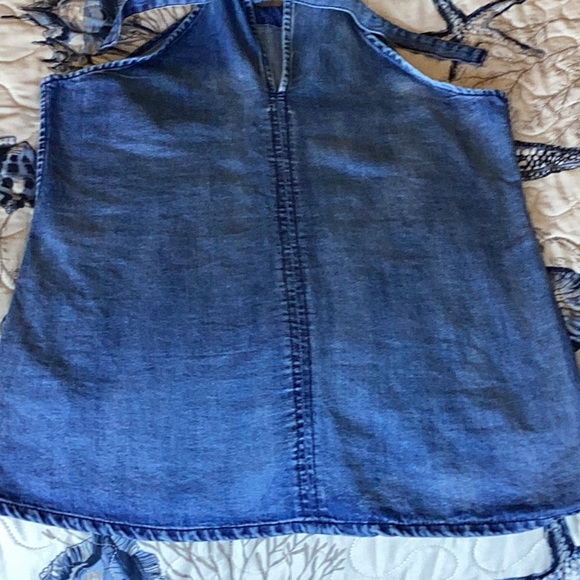 Denim Sleeveless Top - Picture 6 of 11